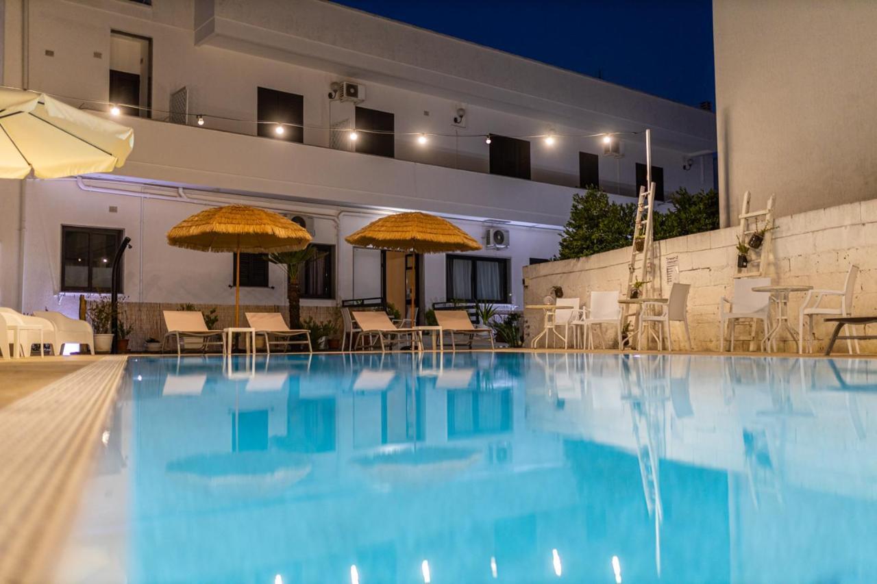 La Gemma Del Salento Rooms&Apartments Racale Luaran gambar