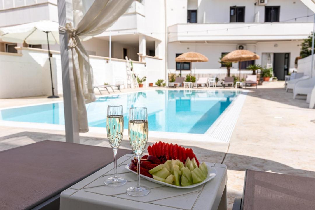 La Gemma Del Salento Rooms&Apartments Racale Luaran gambar